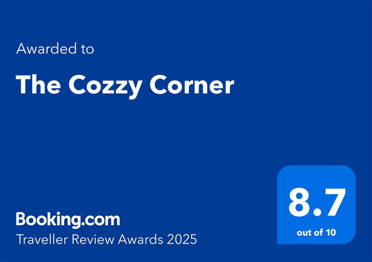 The Cozzy Corner Apartments Бухарест Экстерьер фото